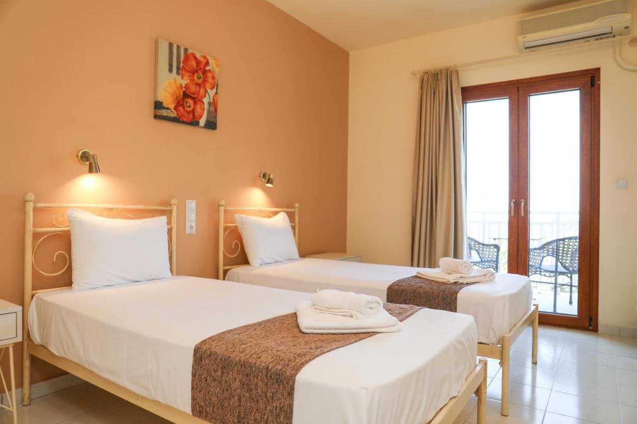 Aparthotel Takis Ksanemos