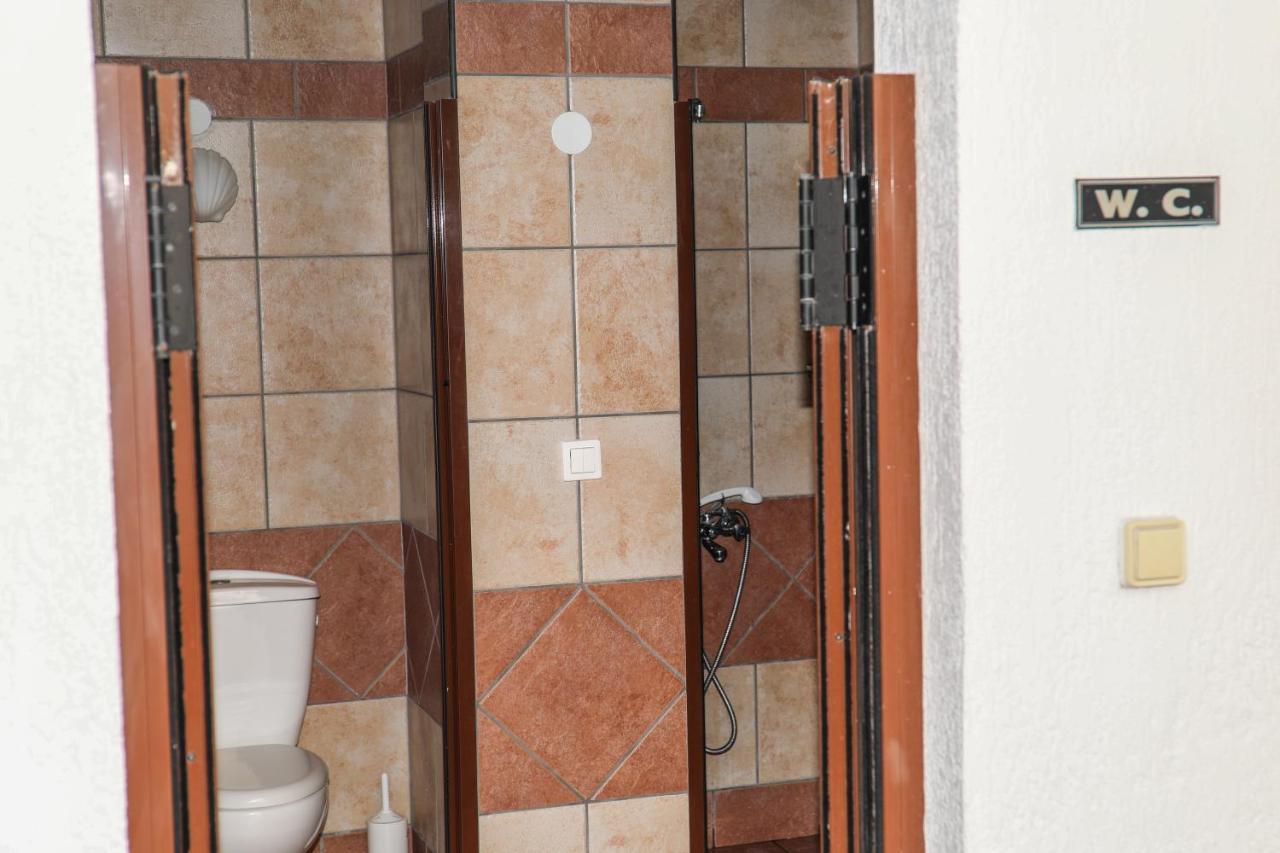 Takis Aparthotel 3*