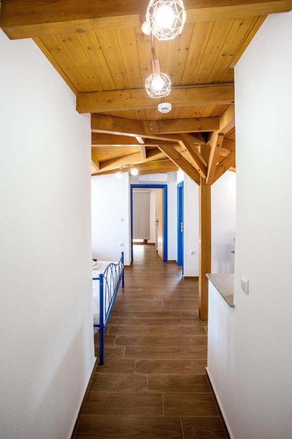 The Blue Aparthotel Nea Peramos (Macedonia)
