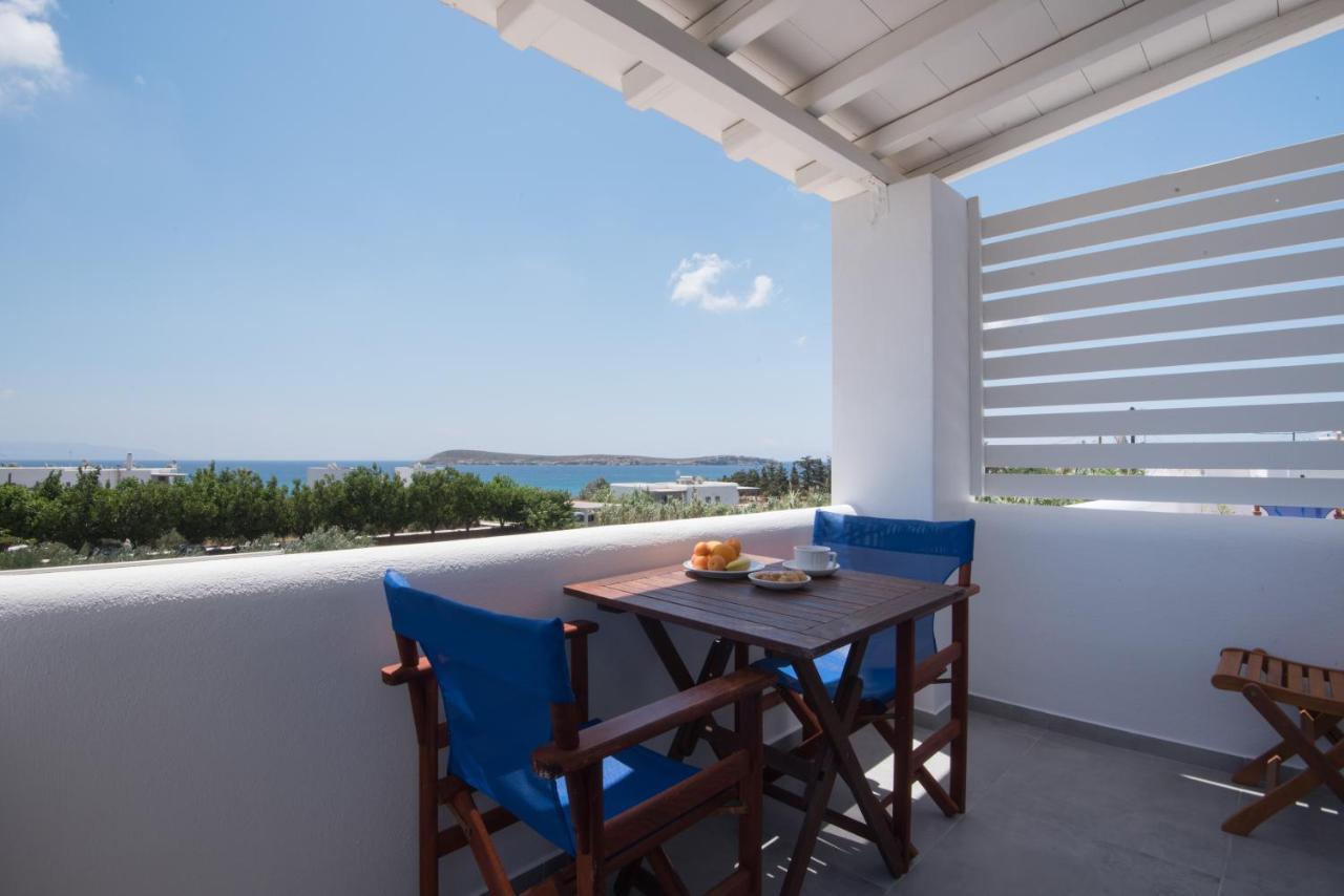 Flora & Agelos Studios Apartment Chrisi Akti (Paros)