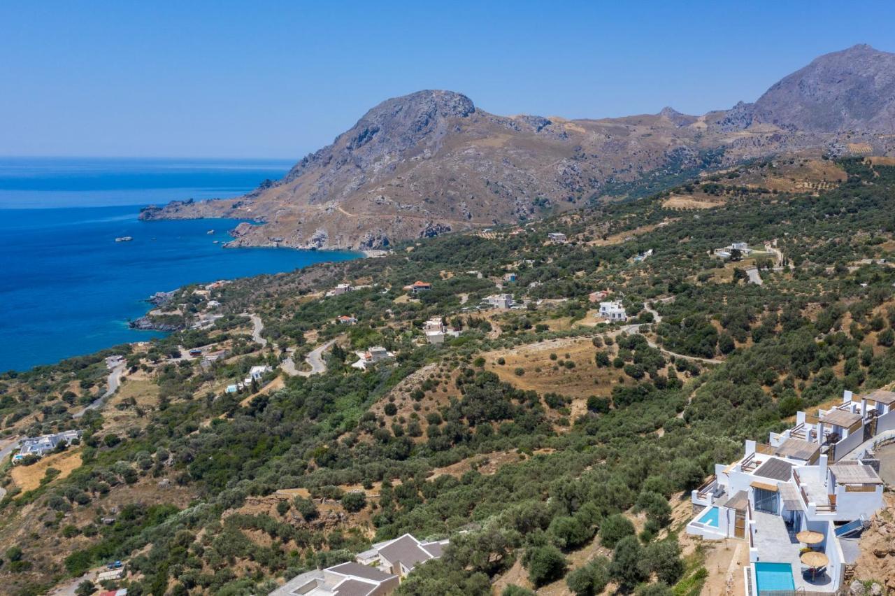 Pyrgos Exclusive