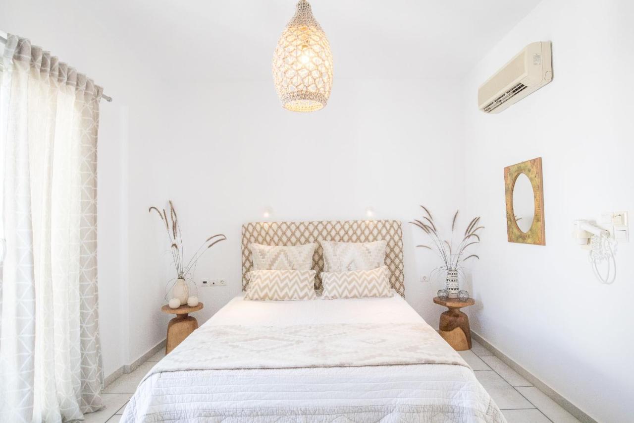 Flora (adults Only) Hotel Naxos City