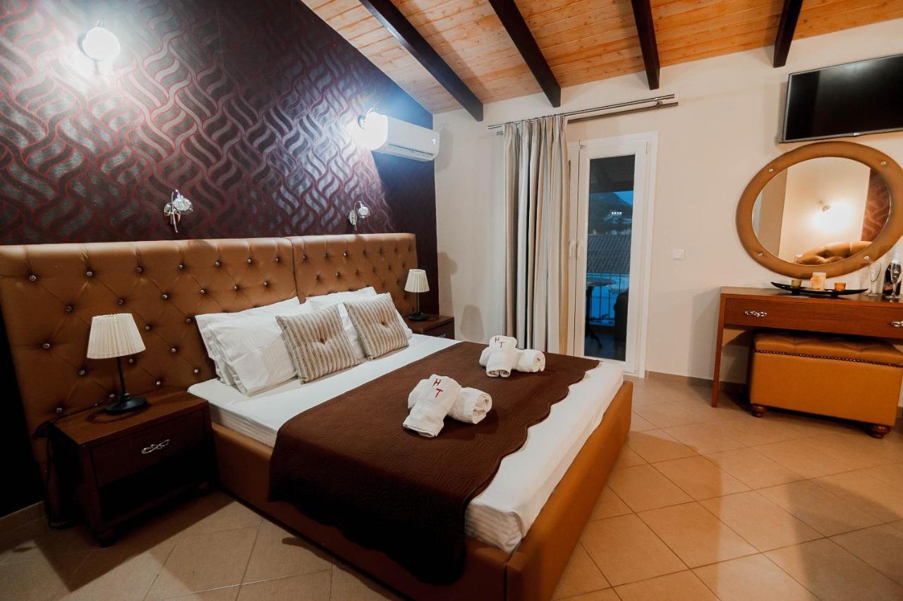 Hotel Torini 2*