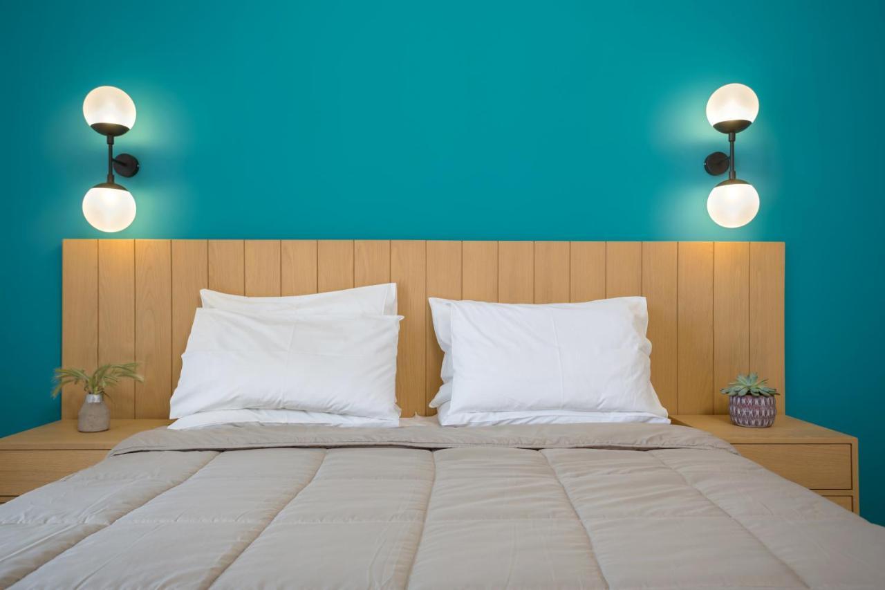 Aparthotel Kouros Hill *