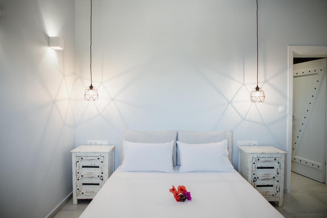 Hotel Manthos Place 2 *