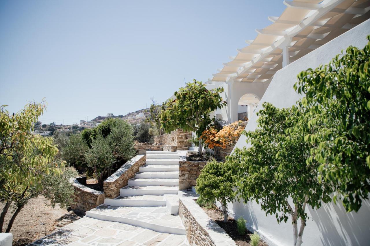 Manthos Place 2 *