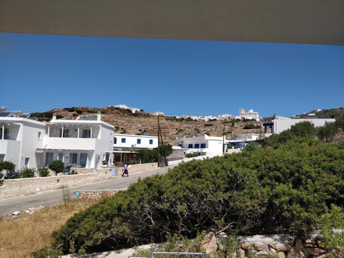 Psathaki Aparthotel Kimolos