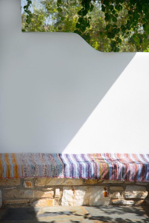 Flora & Agelos Studios Apartment Chrisi Akti (Paros)