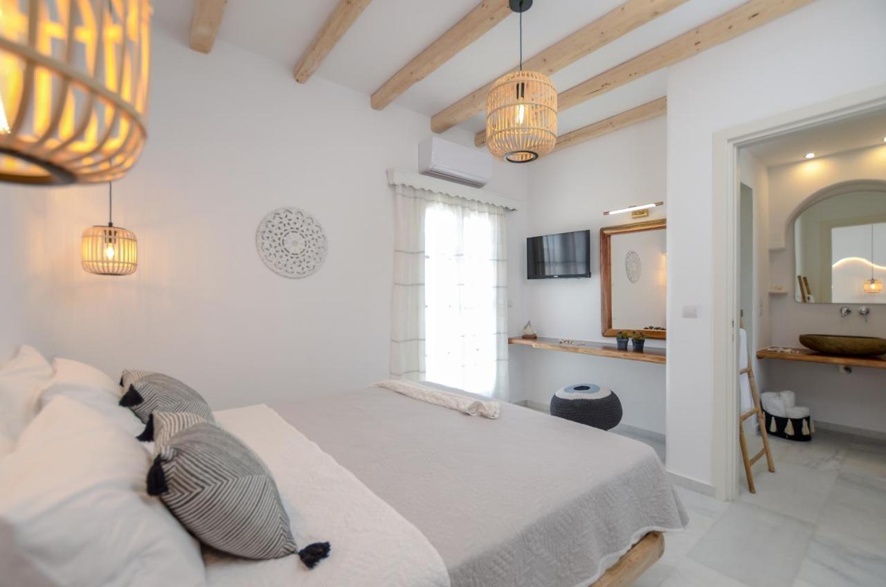 Aparthotel Birikos &