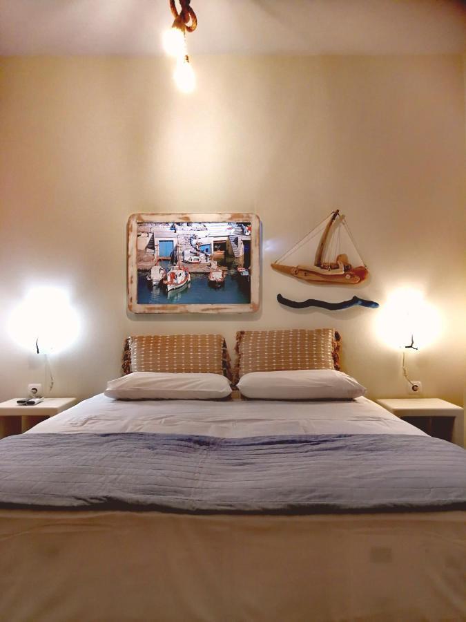 Apartment Medousa Adamantas (Milos)