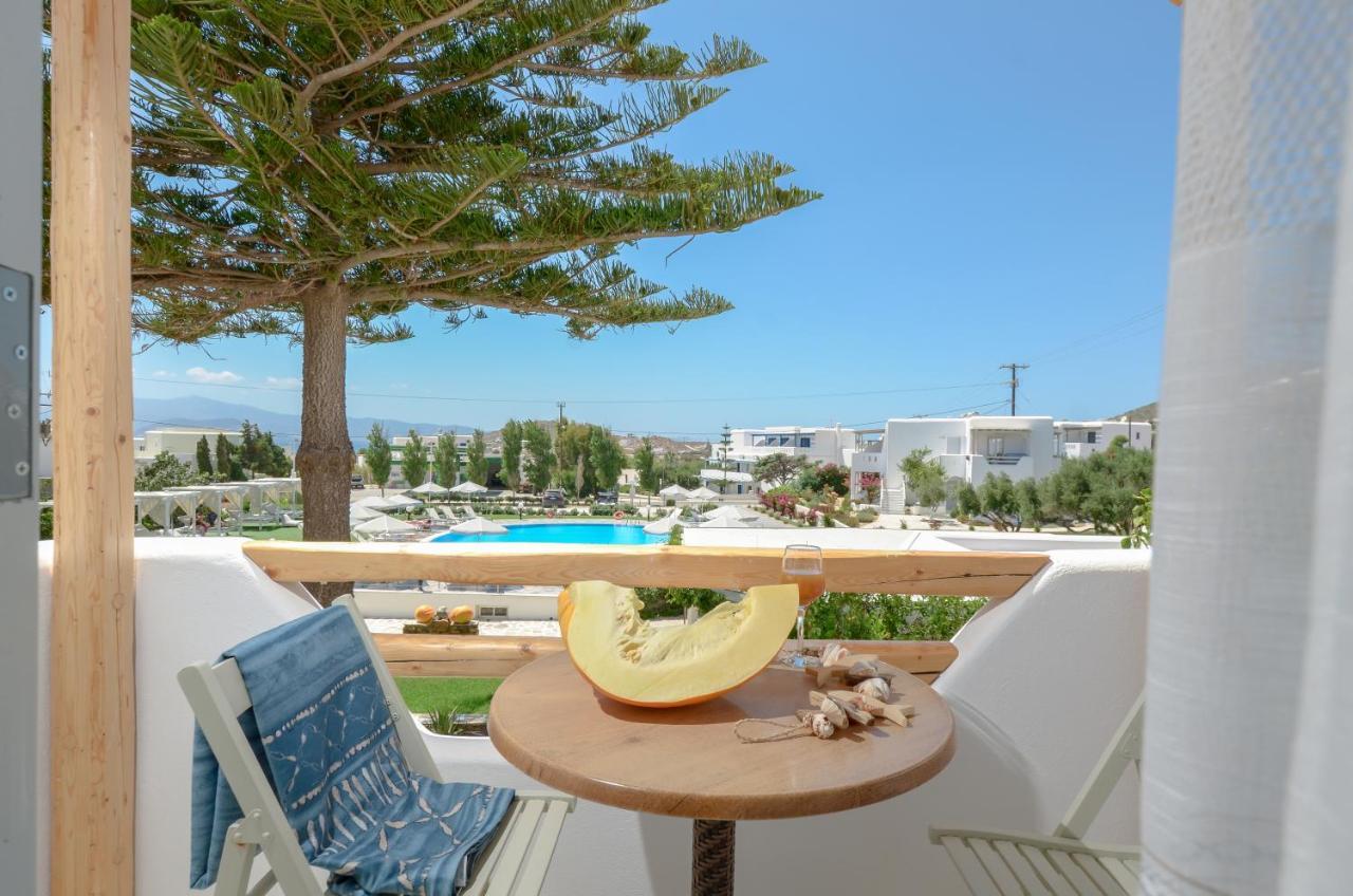 Birikos & Aparthotel