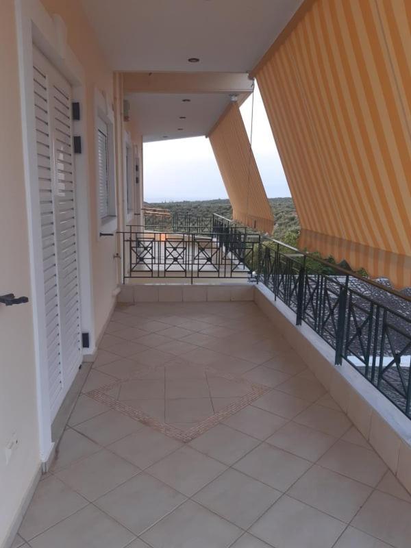 3 Asteria Apartment