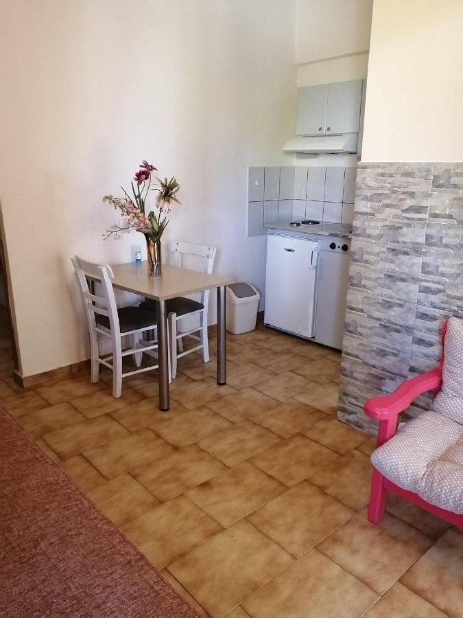 Iliana Apartment