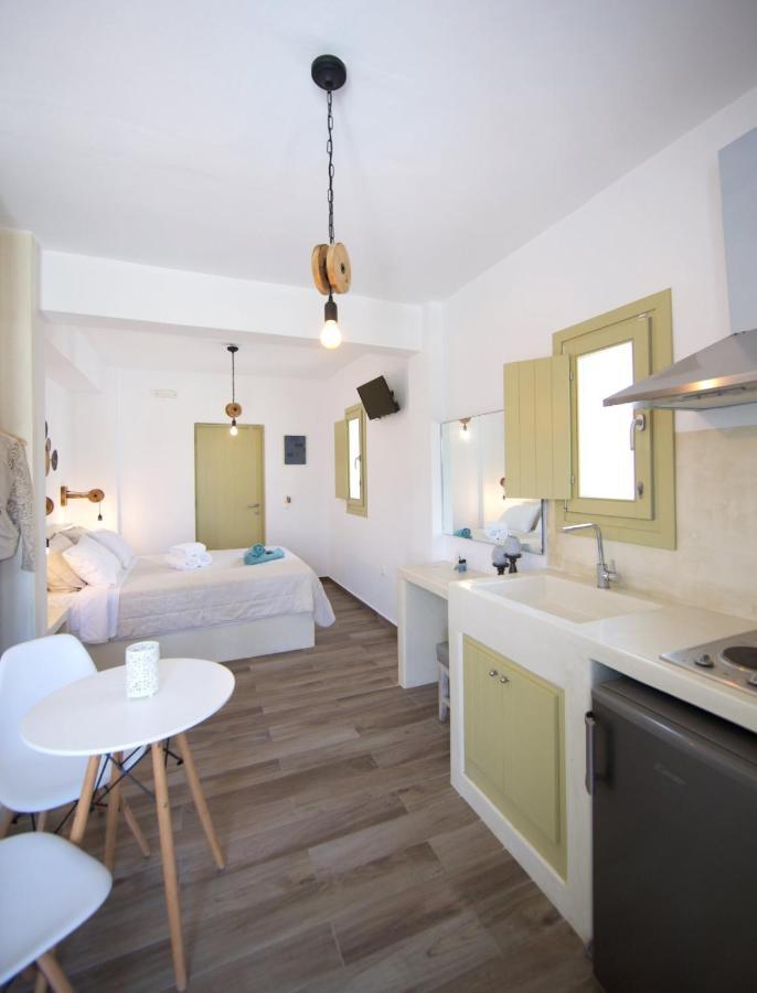 Diasino And Car Apartment *