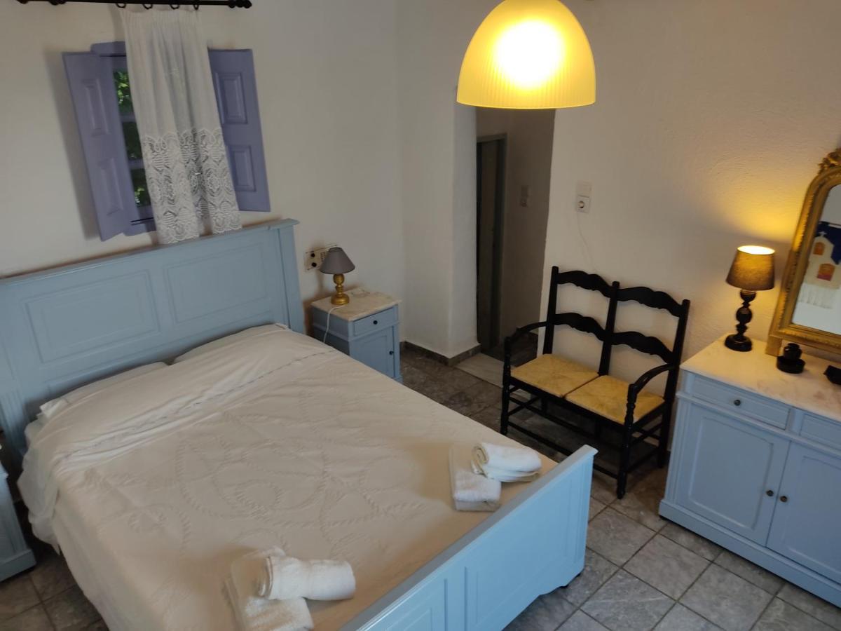 Hotel Porto Sikinos 2*