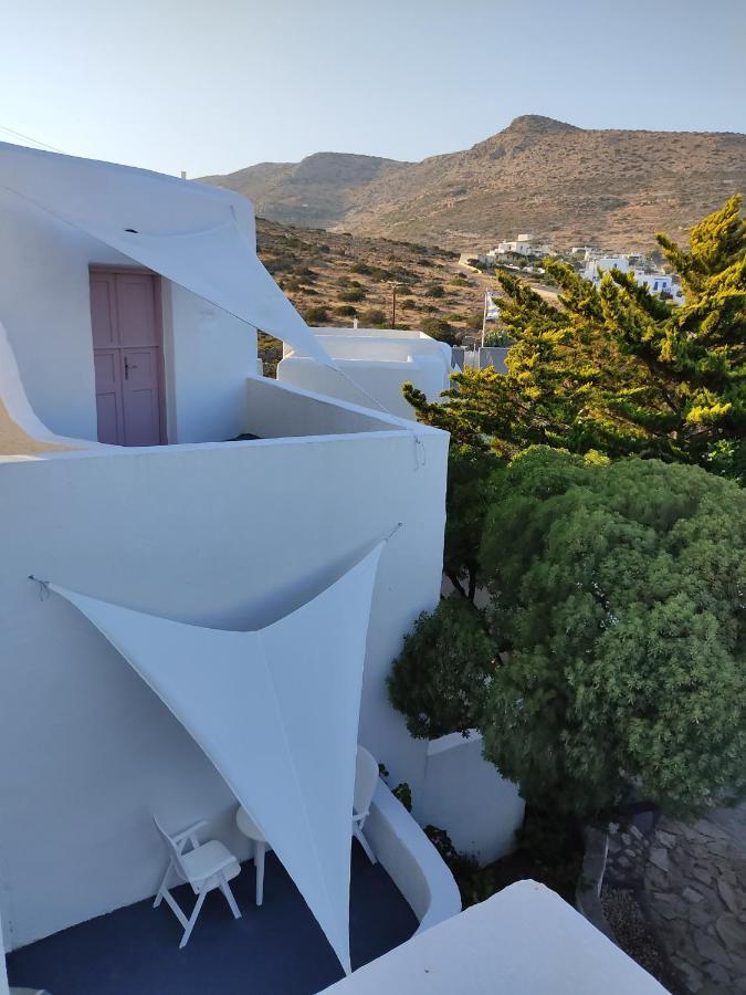Hotel Porto Sikinos 2*
