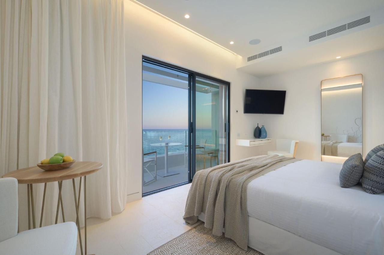 The Island Concept Luxury Boutique Heated Pool Hotel