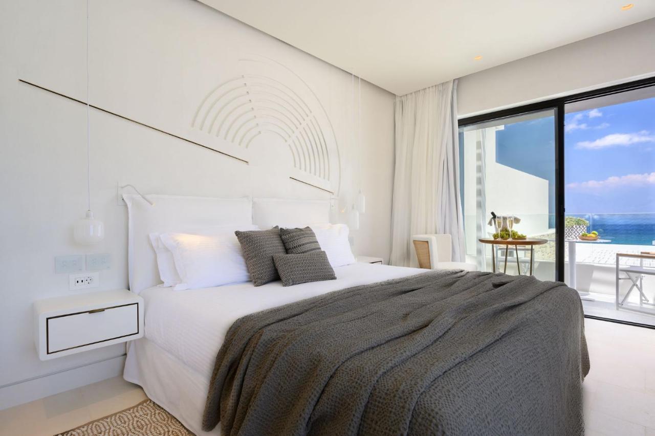 The Island Concept Luxury Boutique Heated Pool