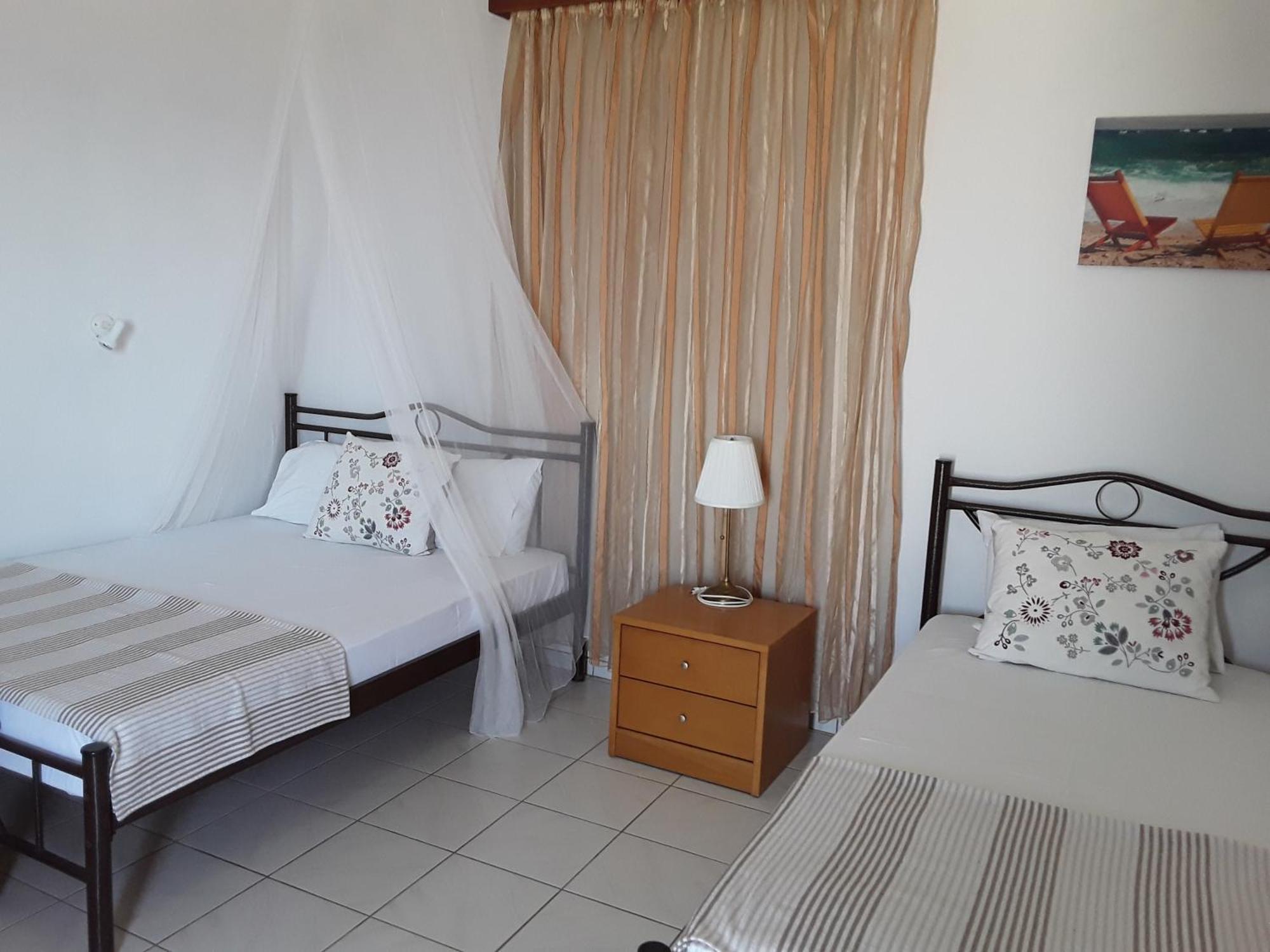 Apartment Meltemi *