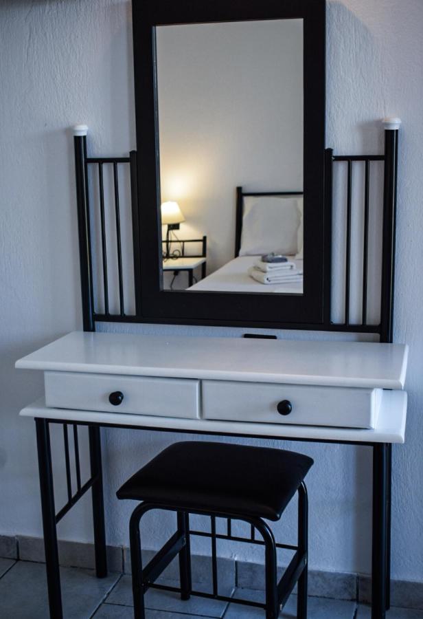 Aparthotel Aura *