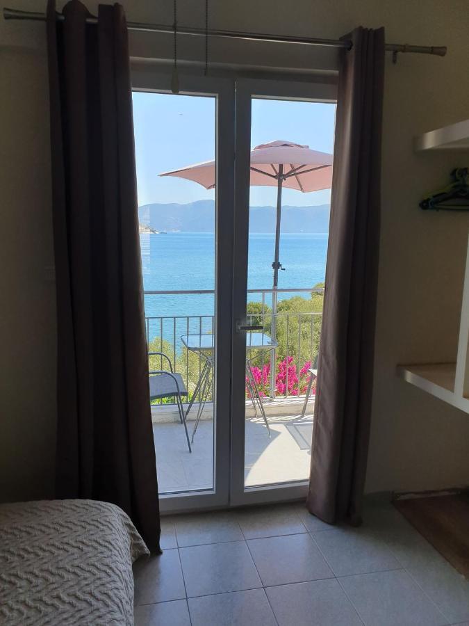 Ballas Agia Efimia