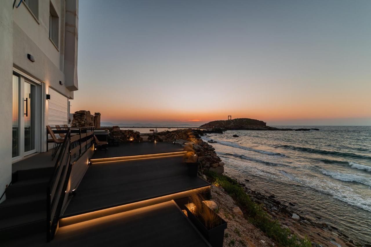 Portara Seaside Luxury 3*