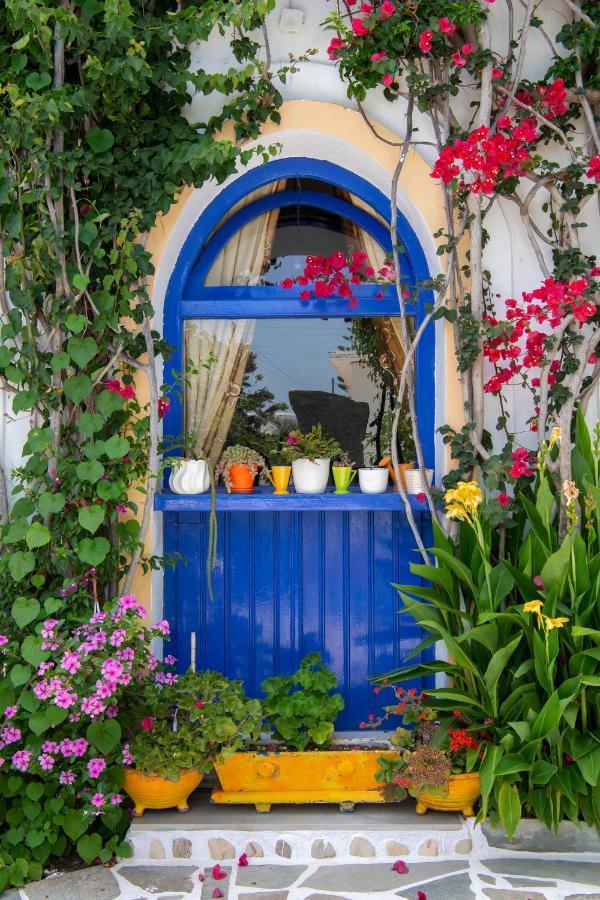 Ricos Two Bedroom House - Paros Apartment *