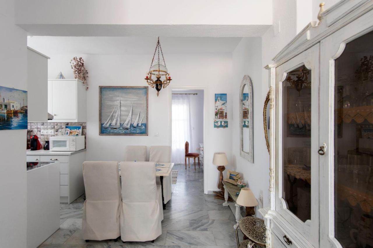 Ricos Two Bedroom House - Paros Apartment