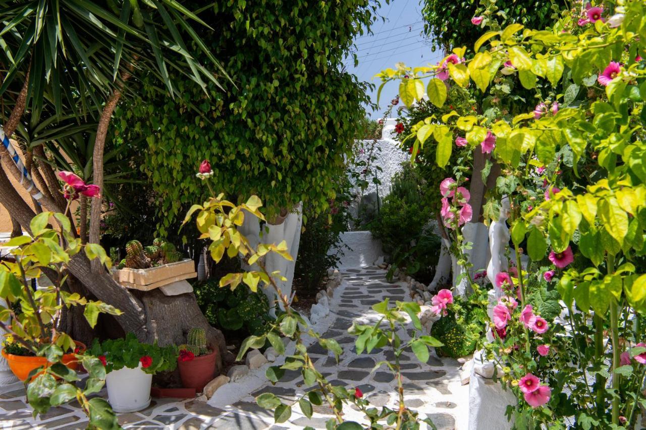 Ricos Two Bedroom House - Paros * Naousa (Paros)