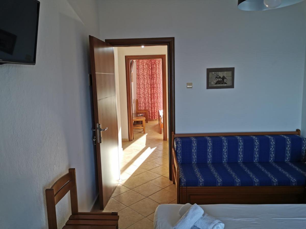 Aparthotel Tasos Nea Peramos (Macedonia)