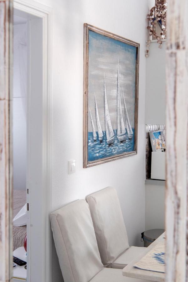 Ricos Two Bedroom House - Paros Apartment *