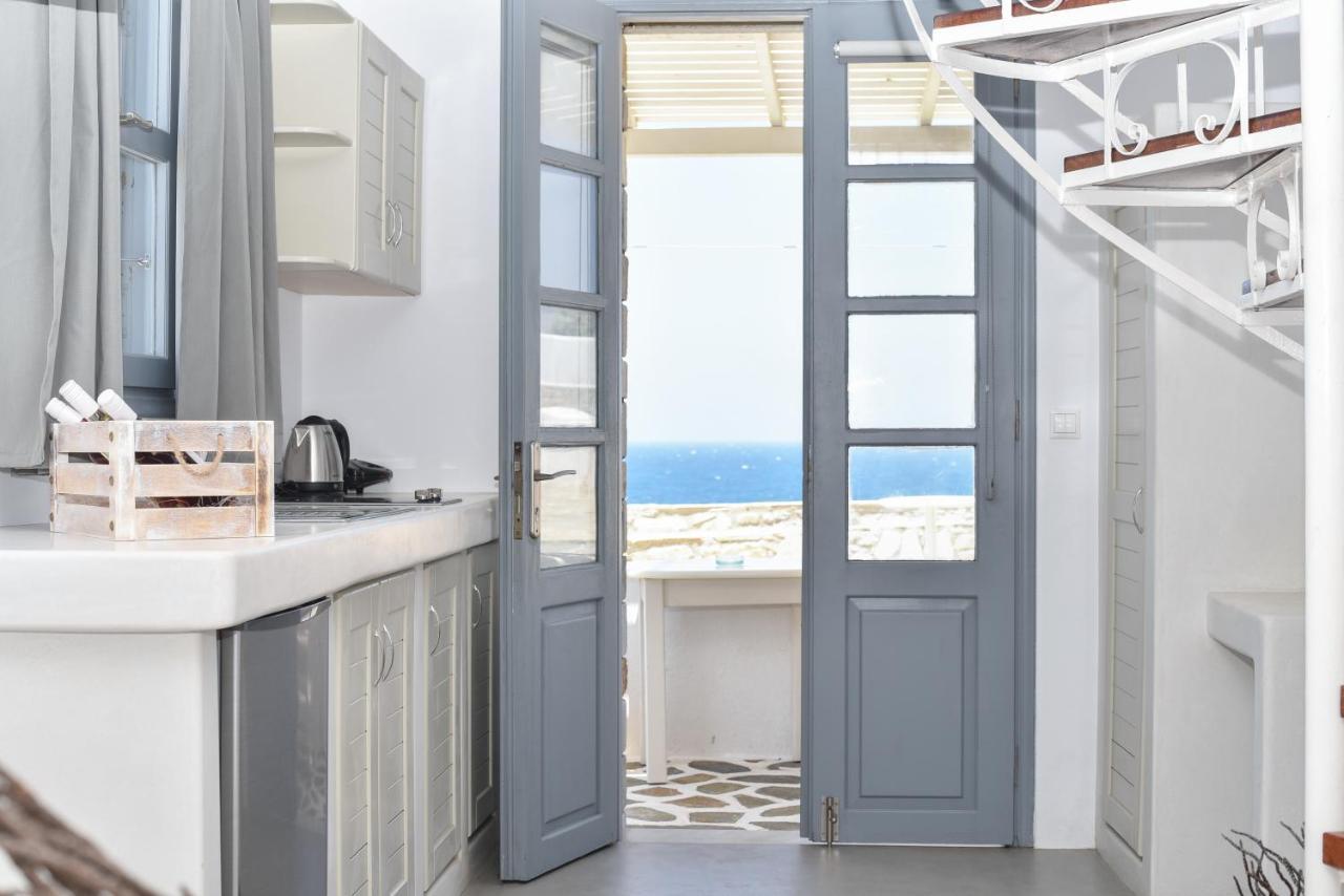 Iliada 2* Naxos City