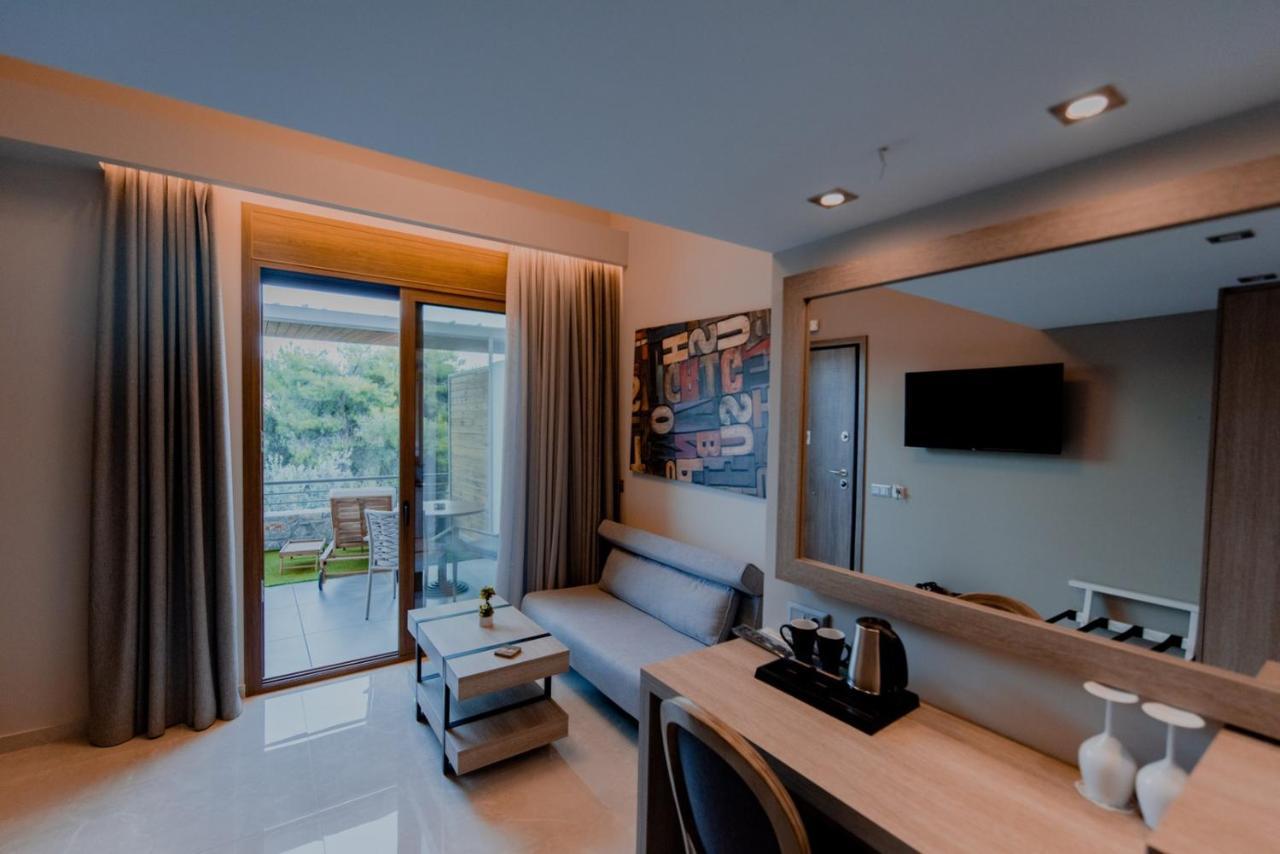 Resort Stork Design
