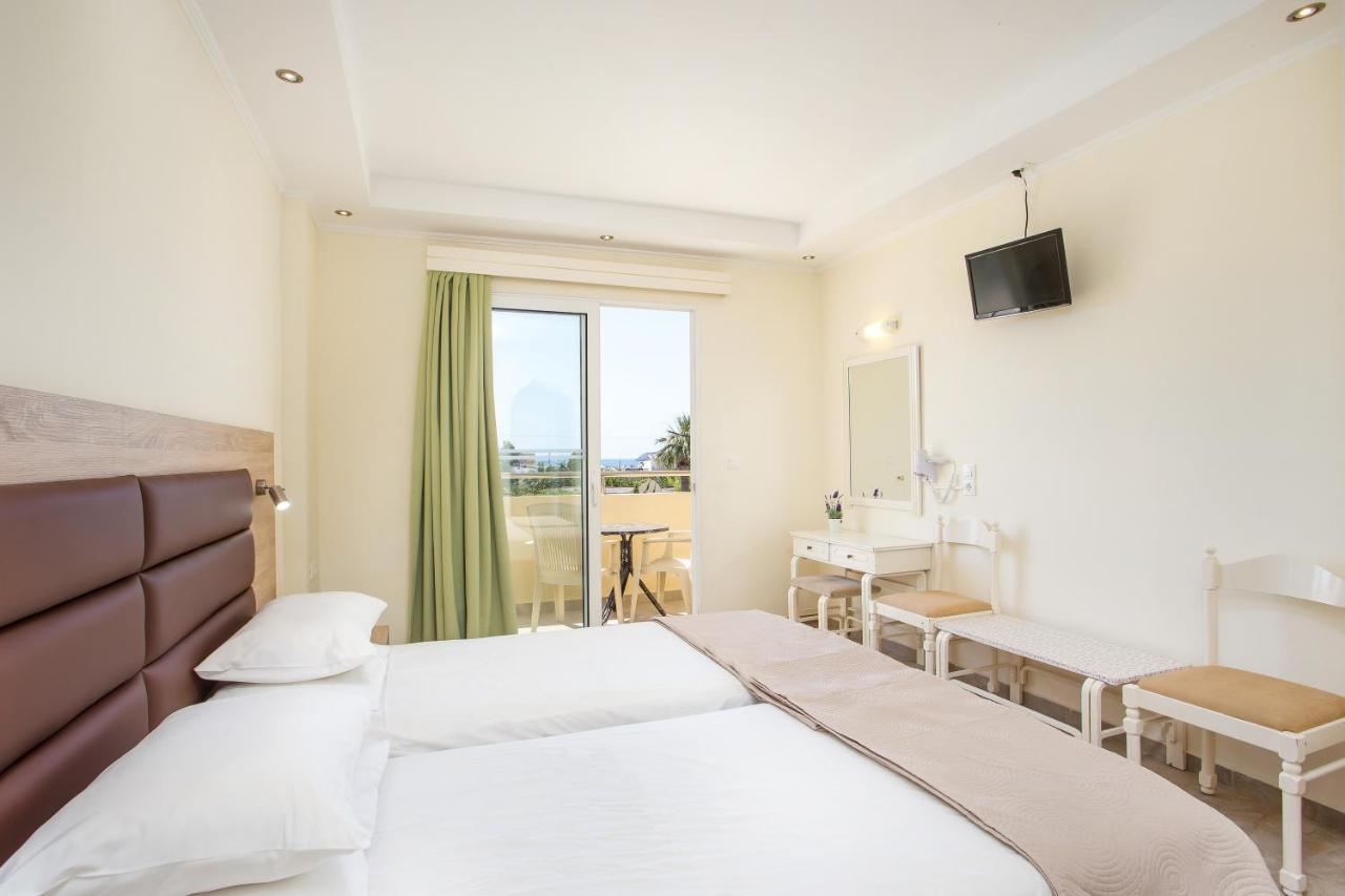 Aparthotel Billy's 3*