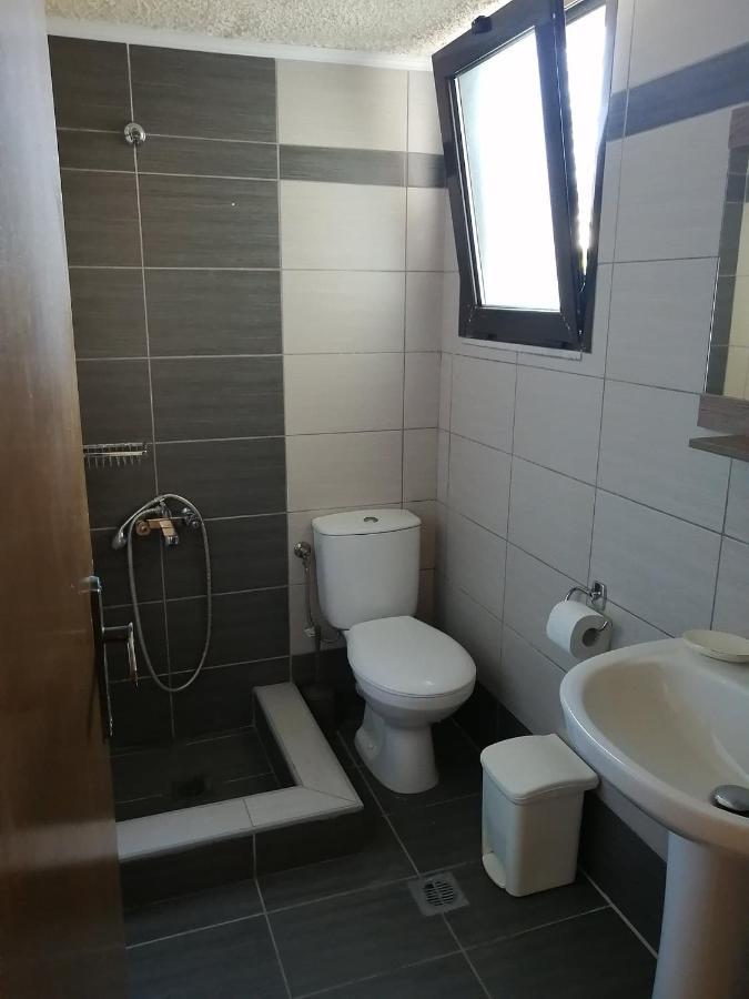 Iliana Apartment *
