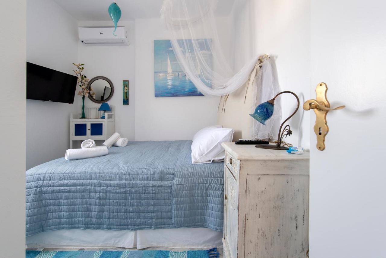 Ricos Two Bedroom House - Paros Apartment *