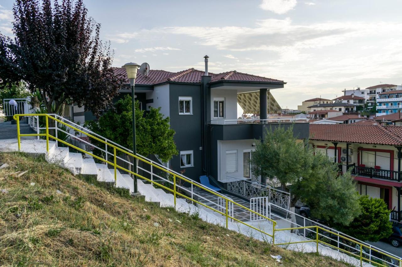 Apartment Family Neos Marmaras