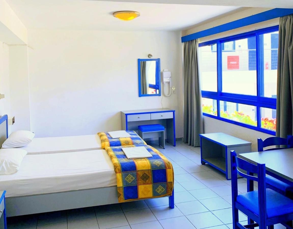 Kassavetis Center - & Aparthotel Hersonissos (Crete)