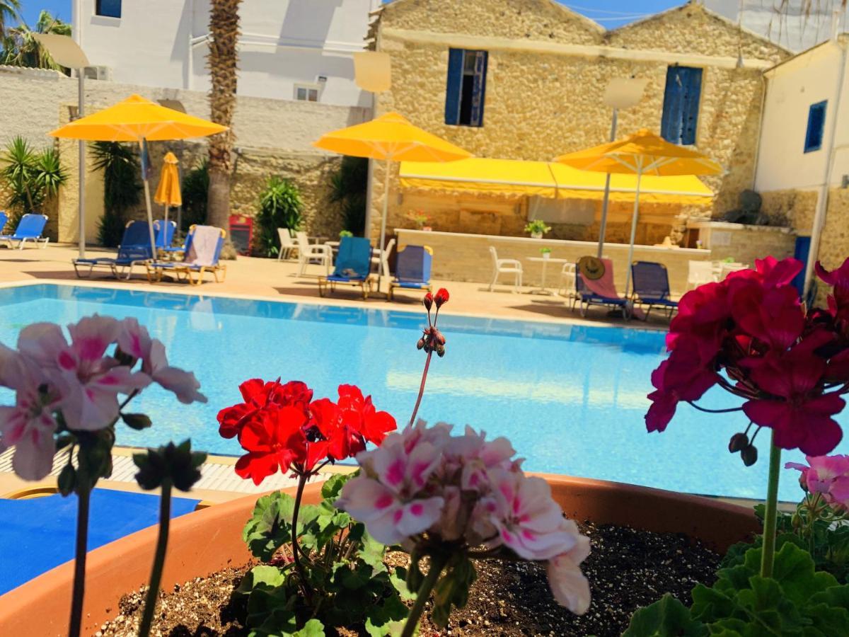 Kassavetis Center - & Aparthotel 3*
