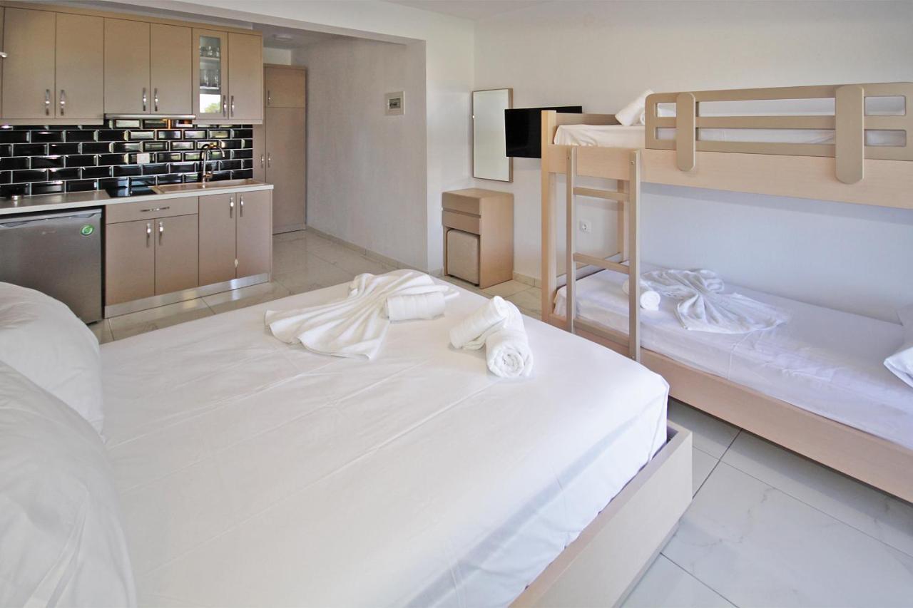 Aparthotel Art Neos Marmaras
