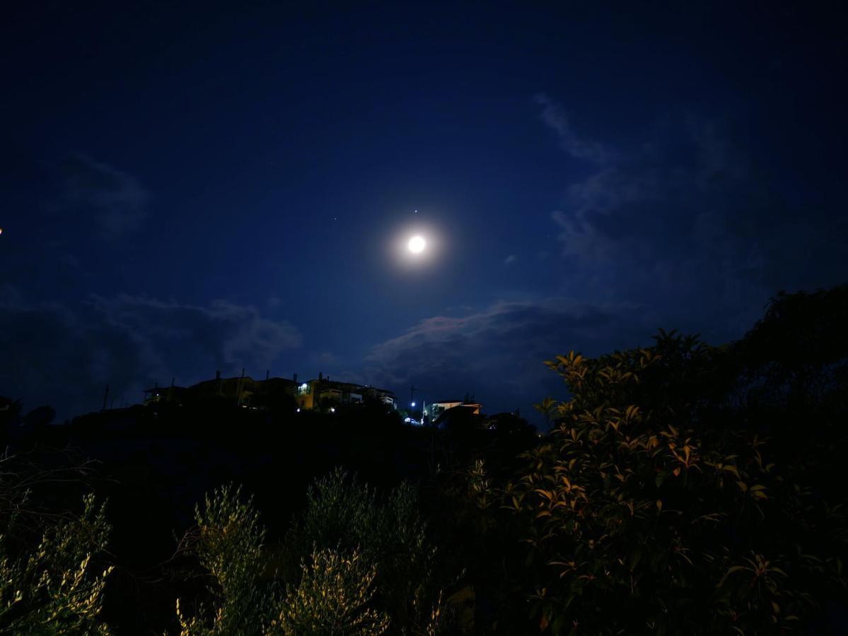 Casa Di Grigoris Holiday home *