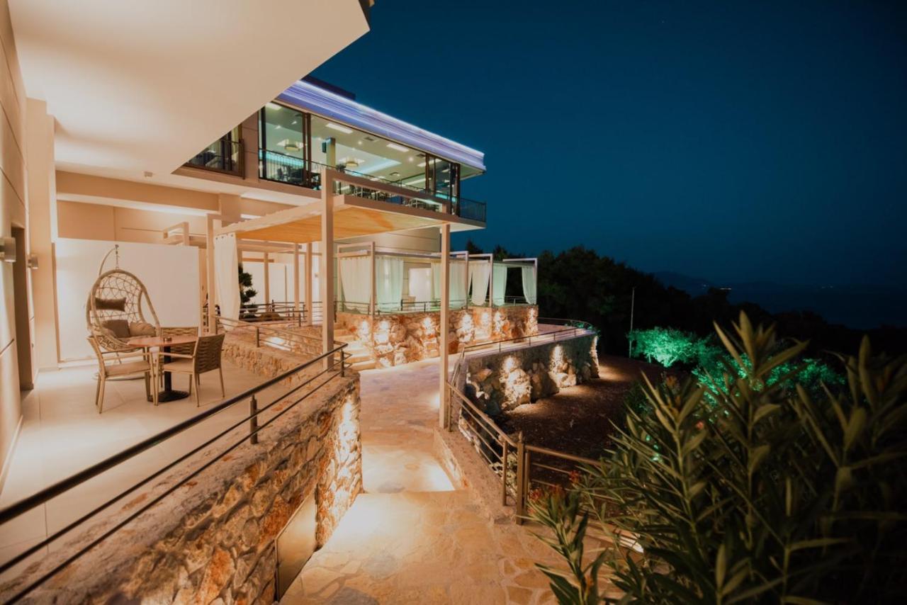 Stork Design Resort *