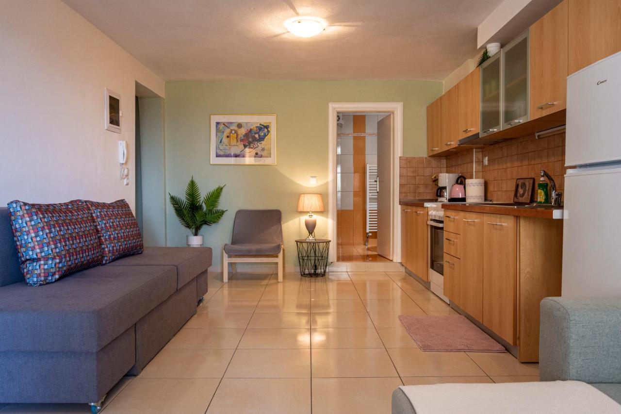 Apartment Irini