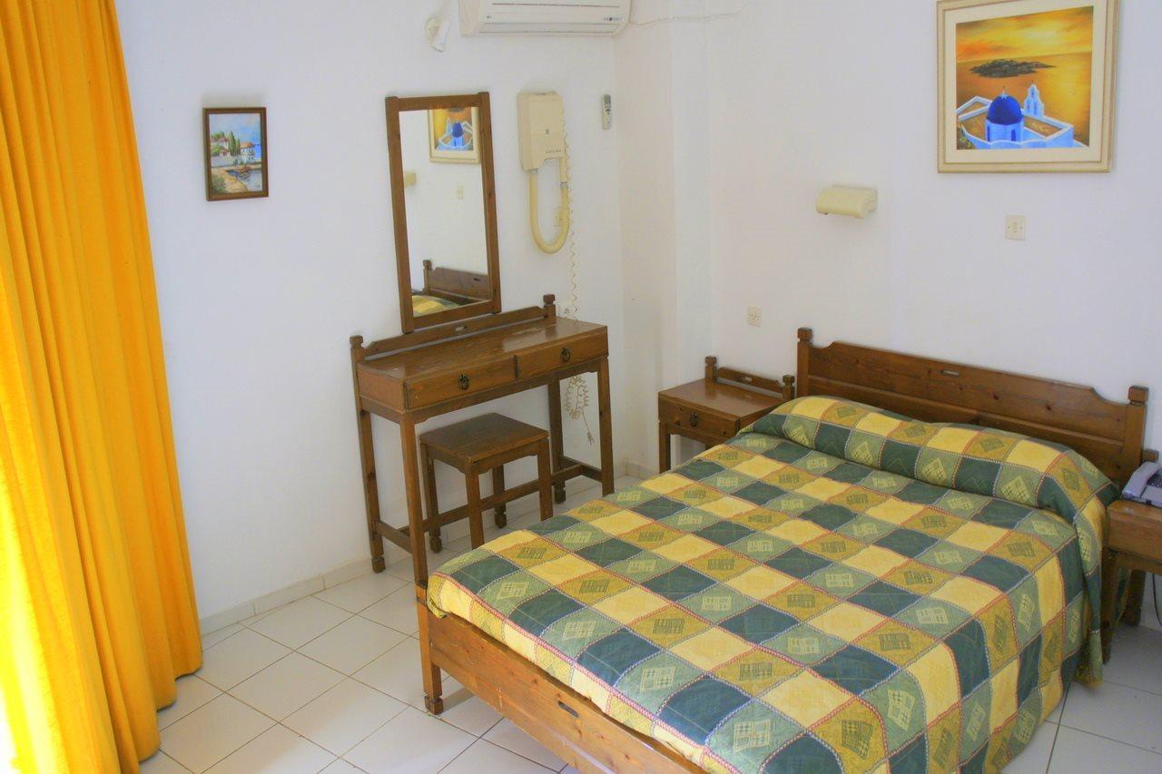 Kassavetis 2* Hersonissos (Crete)