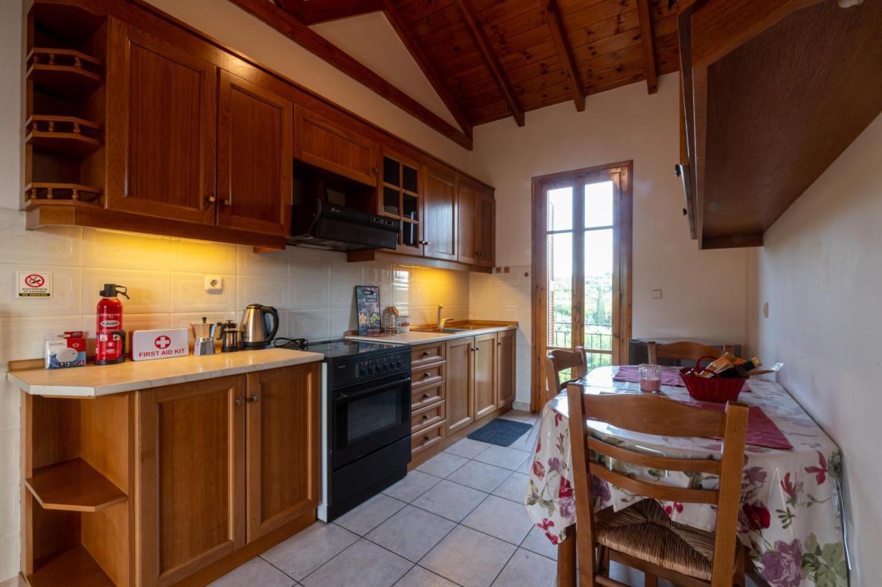 Holiday home Alex Stone House