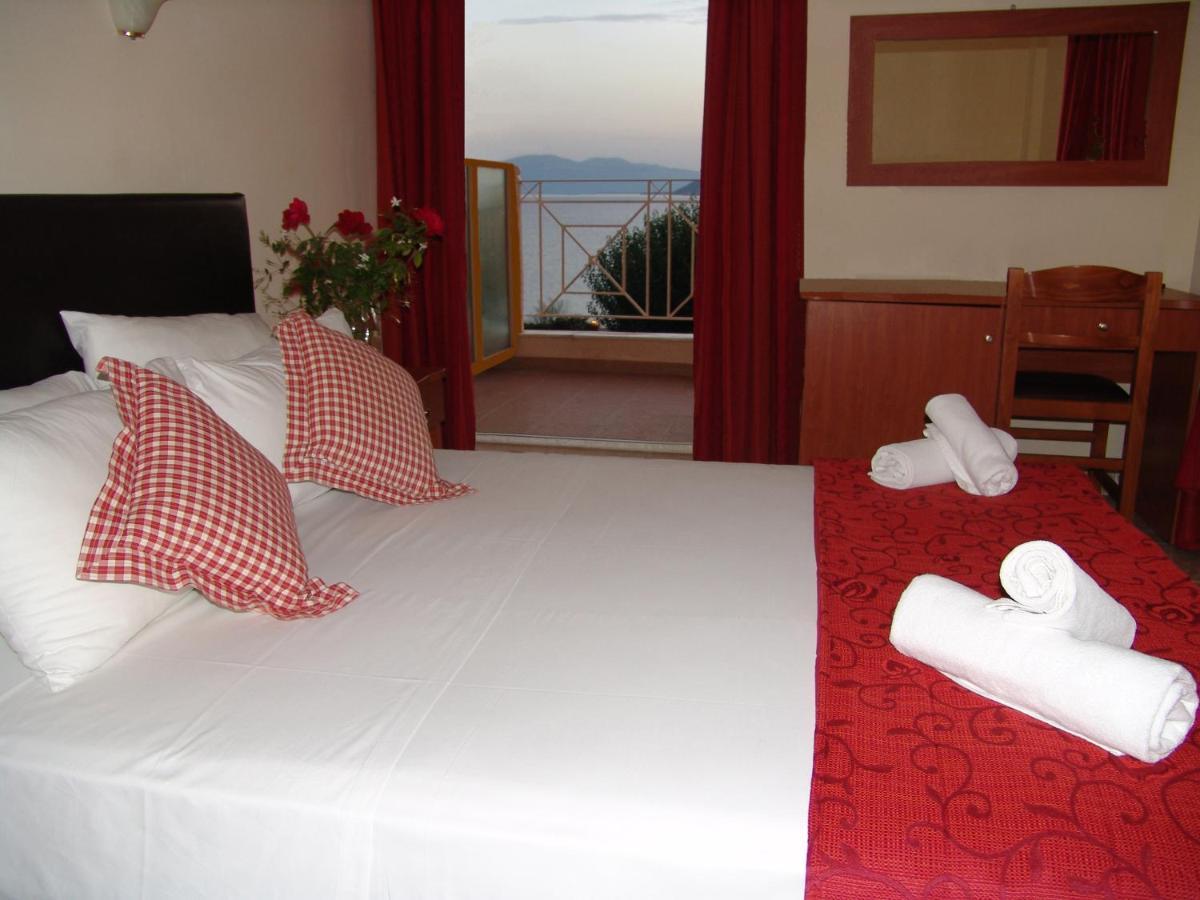 Galini Hotel 2*