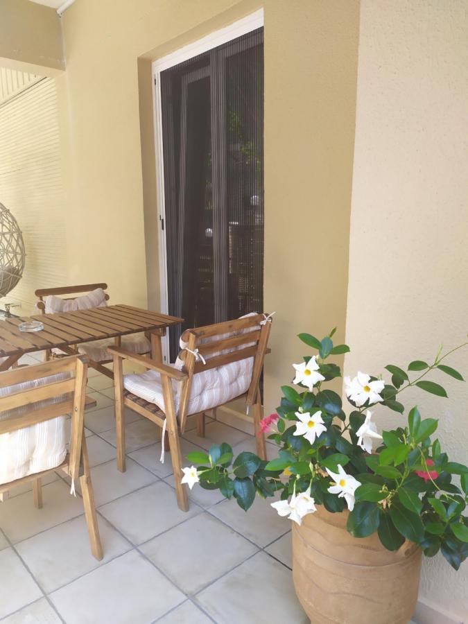 Chrisanthi Apartment