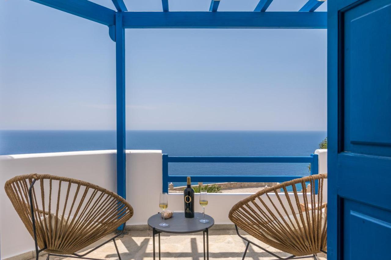Psaravolada Milos 3* Agia Kiriaki Beach (Milos)