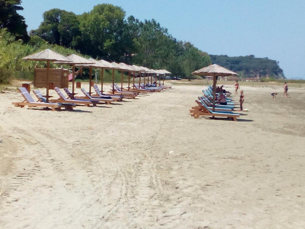 Maria's Paradise * Astrakeri