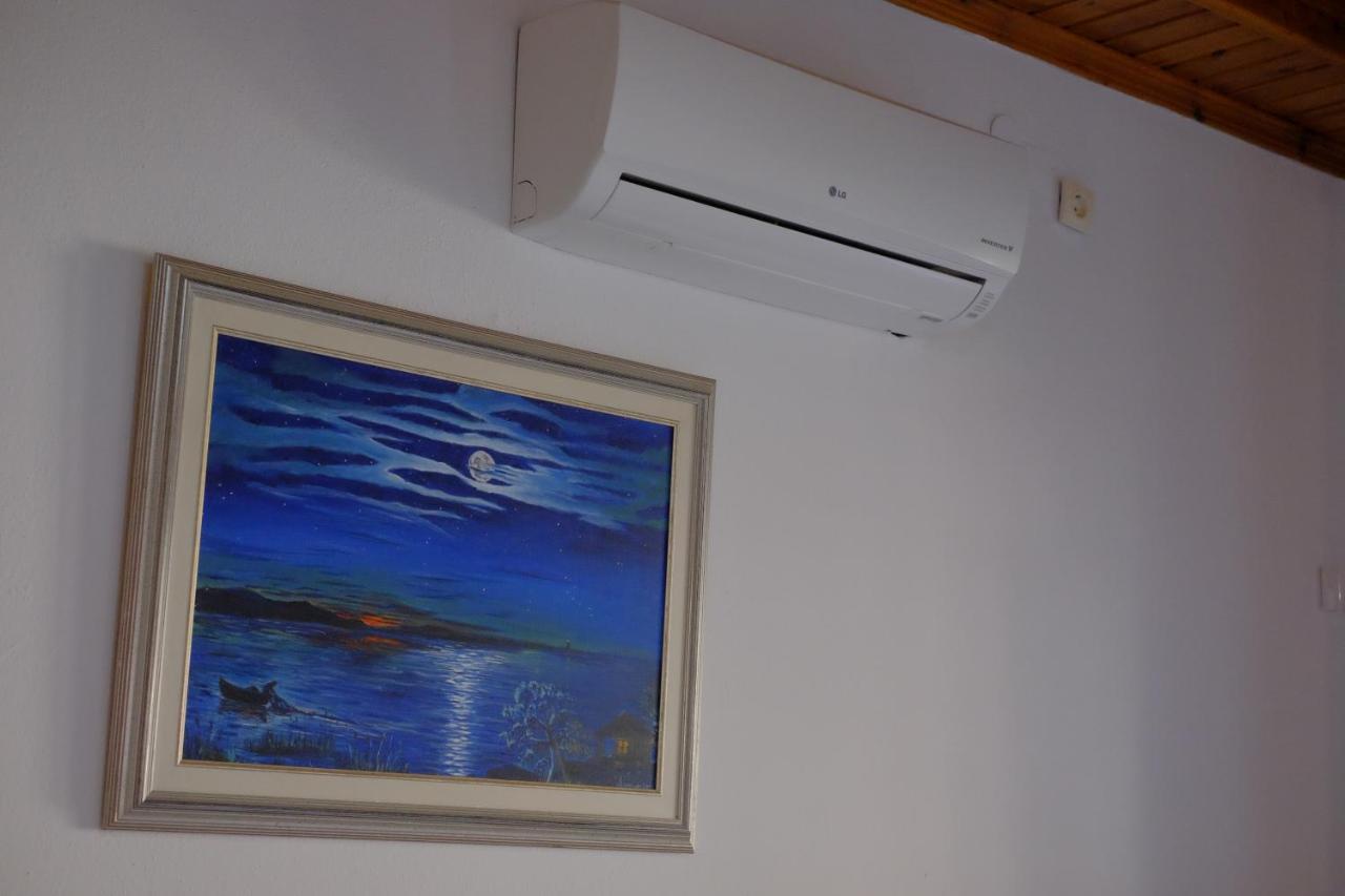Aleka * Samothraki